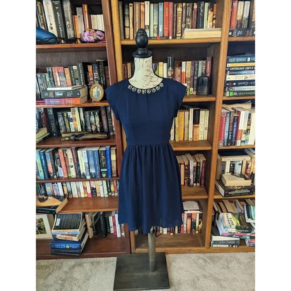 Rebecca Taylor navy blue silk mini dress beaded collar short sleeve euc sz s